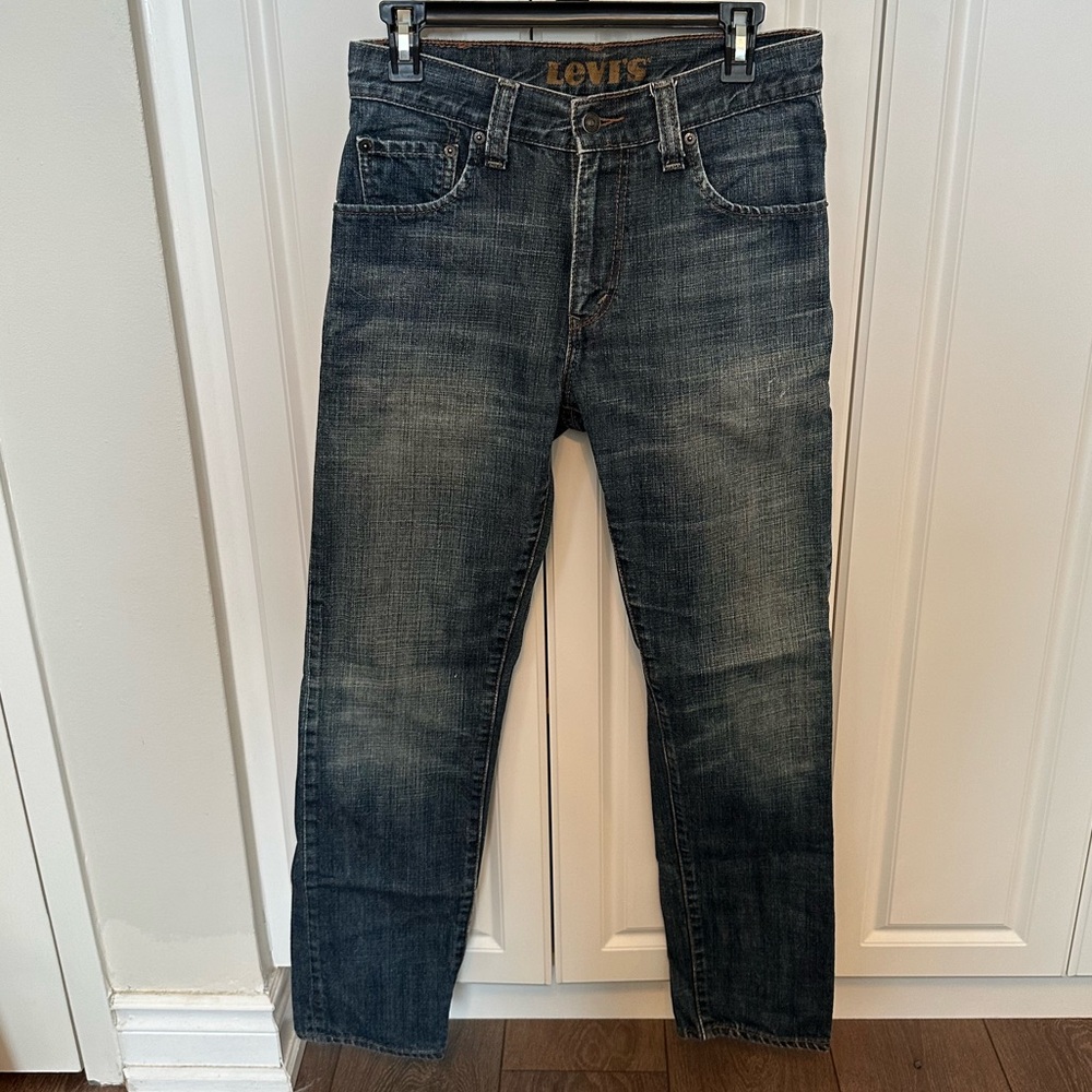 Levi 520 men's 29W x 32L Slouch Skinny Blue Wash Denim Jeans